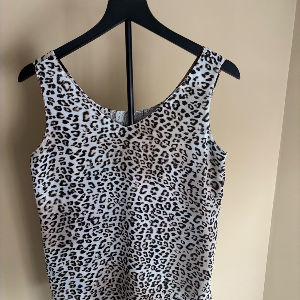 Leopard Print Sleeveless Top